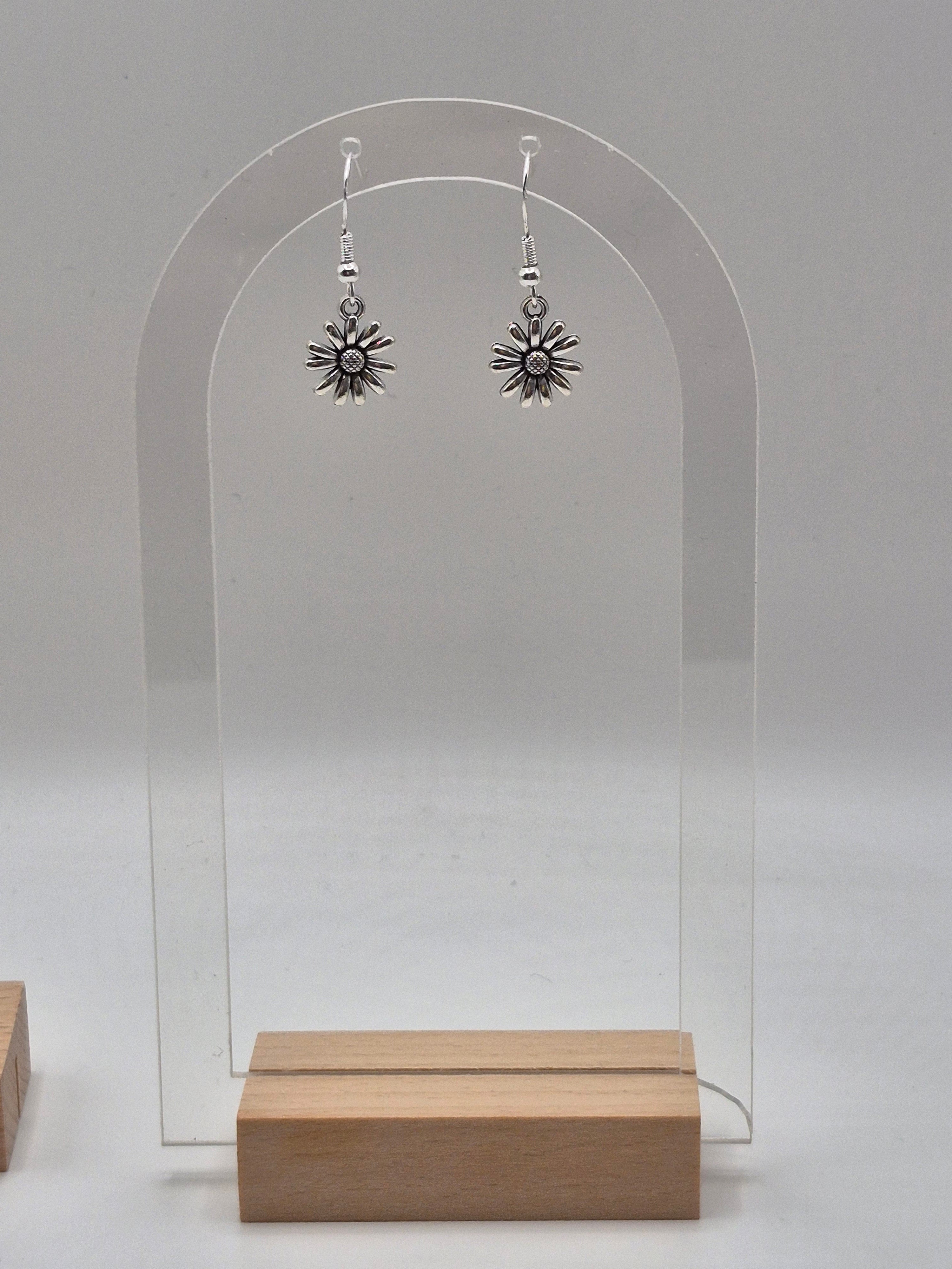 Daisy Earrings