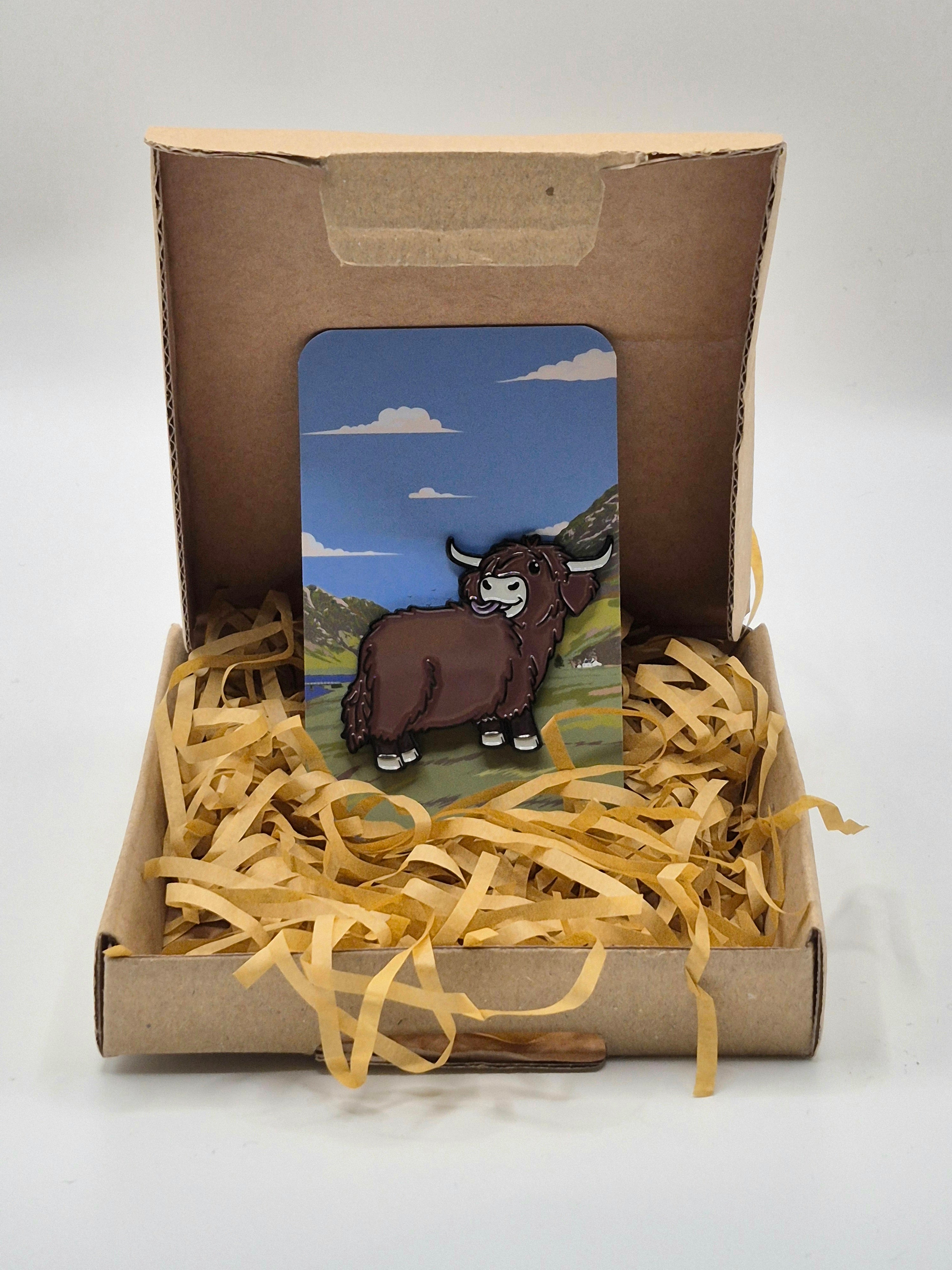 Isla - Highland Cow Pin