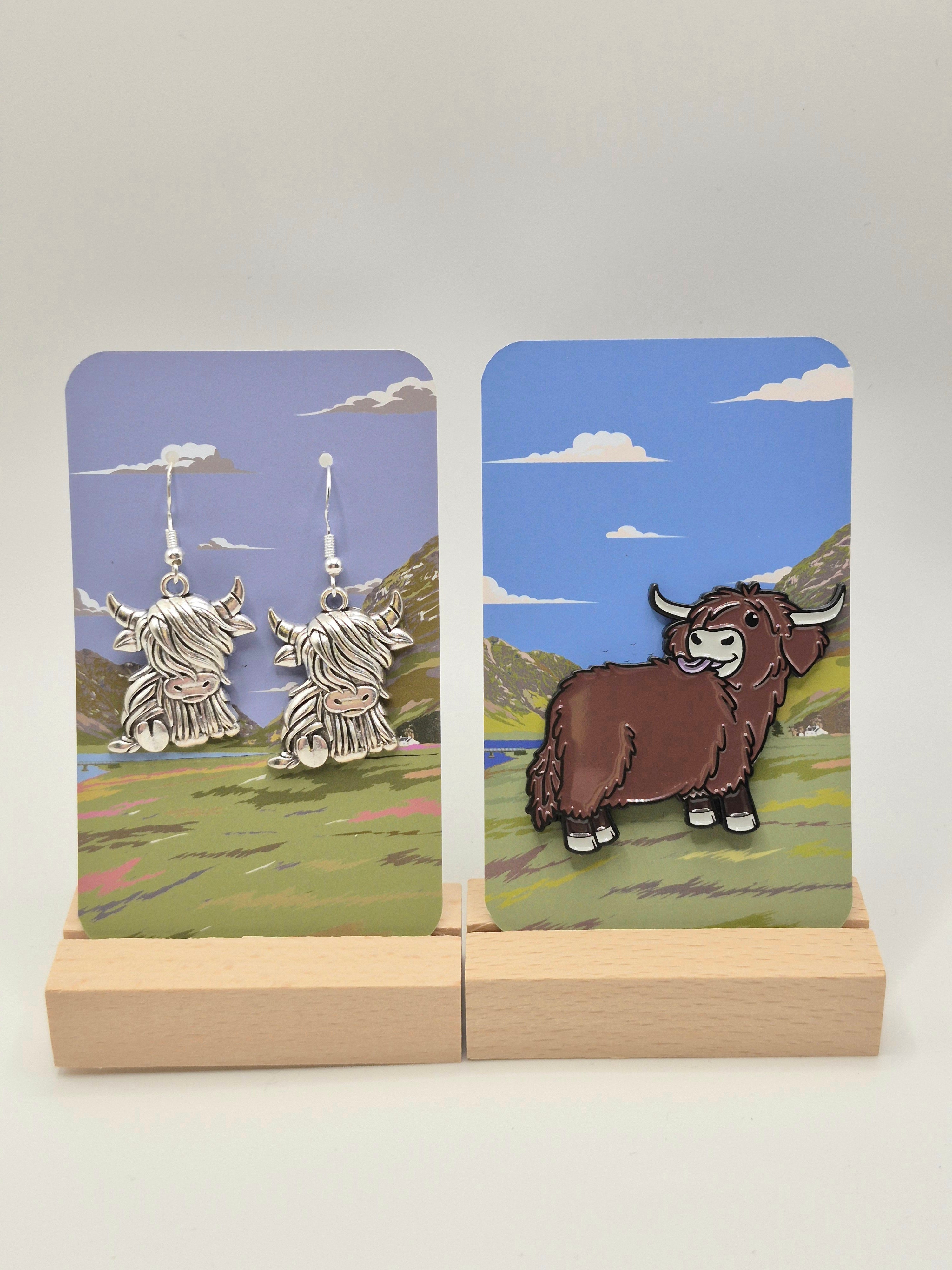 Isla - Highland Cow Pin