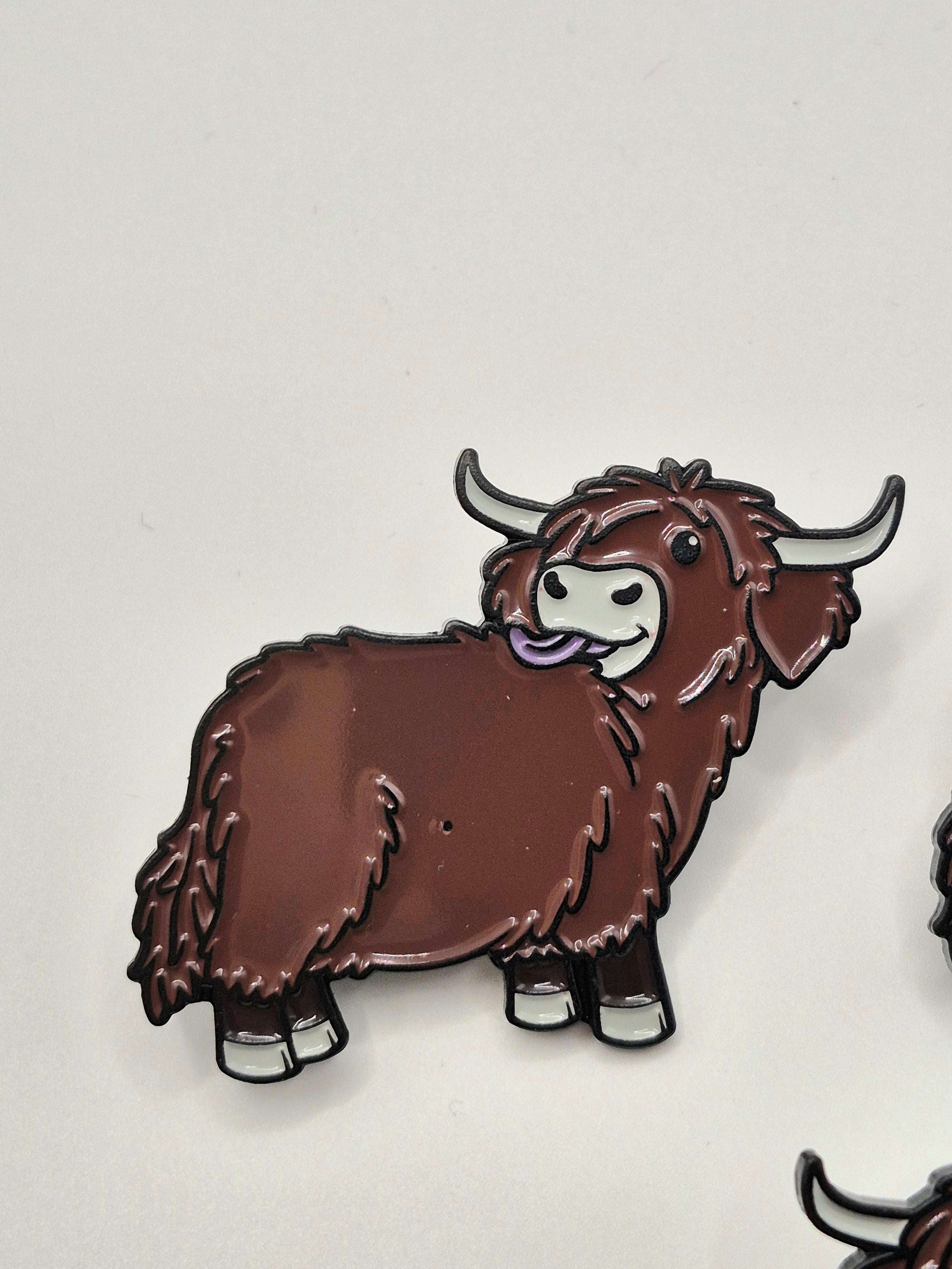 Isla - Highland Cow Pin  - B GRADE