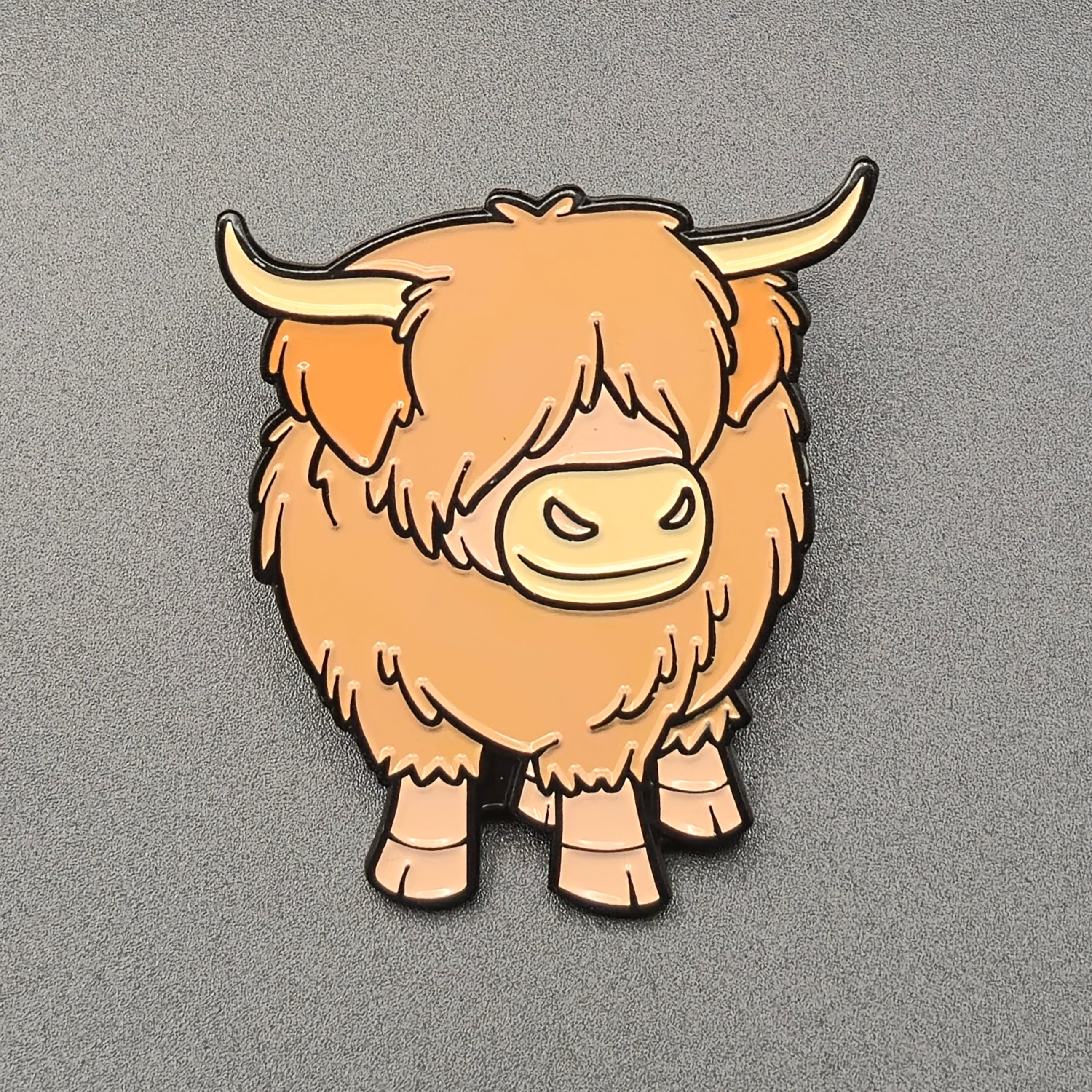Benji - Highland Cow Pin