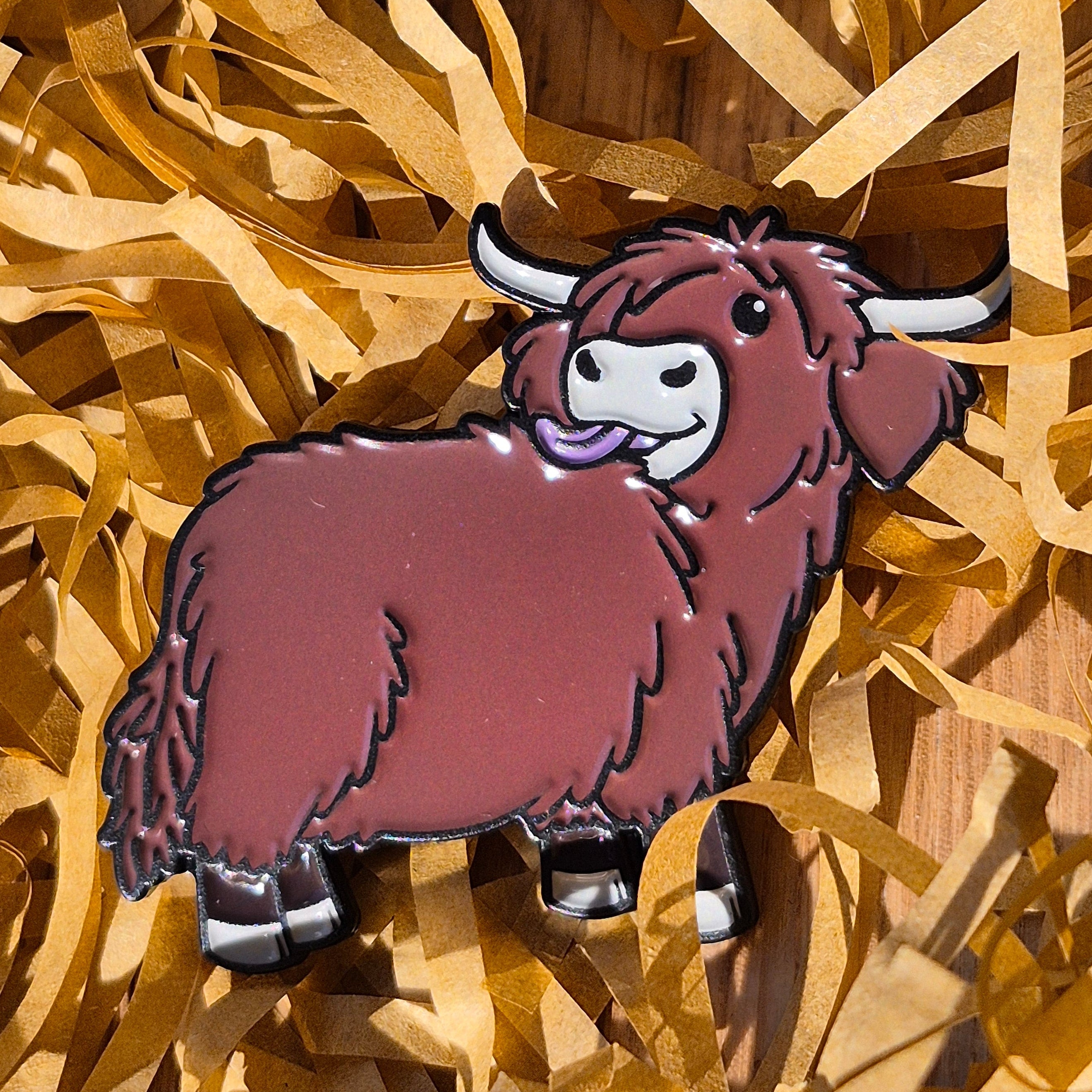 Isla - Highland Cow Pin